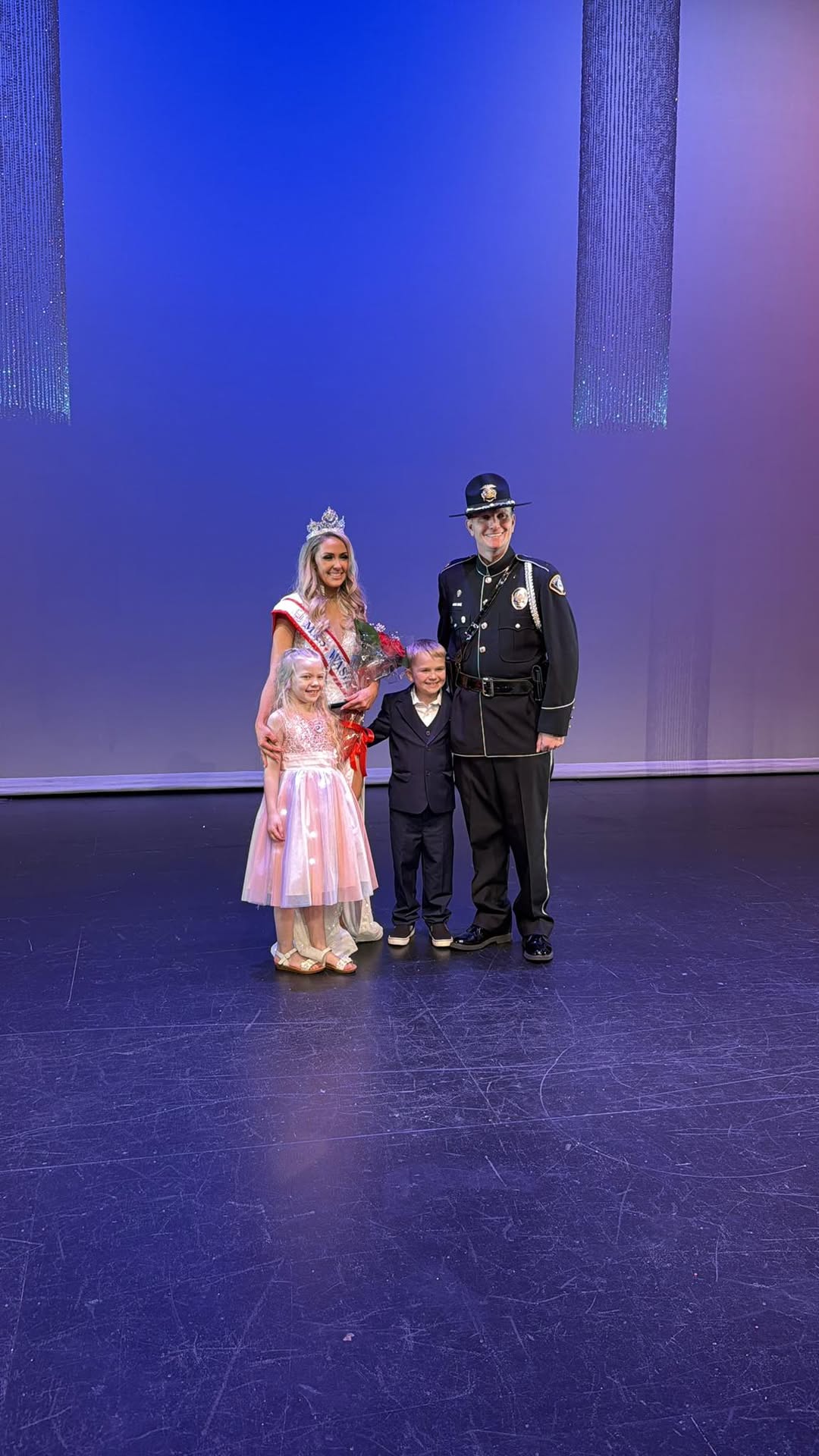 Stephanie Noble being crowned Mrs. Washington American 2026